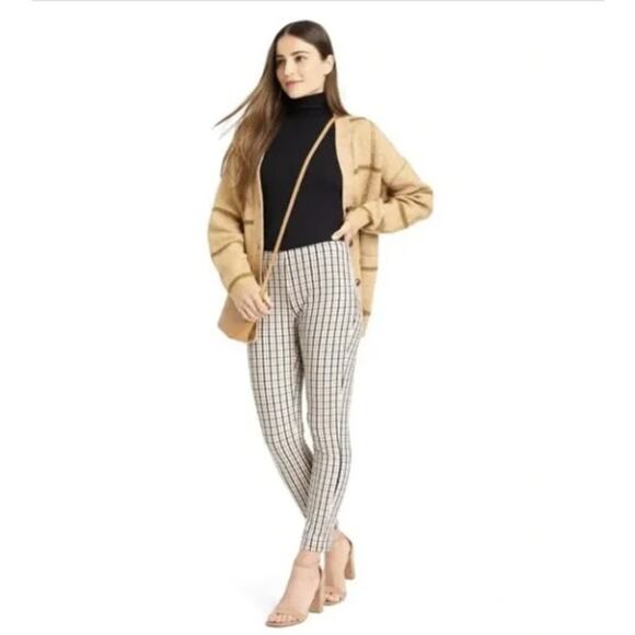 A New Day Size 8 Check Plaid Pants Pull On Elastic Waist Black Beige Tan - Picture 1 of 12